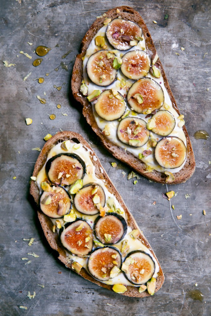 Fig-Honey-and-Cottage-Cheese-Toast-with-Pistachios-3-683x1024